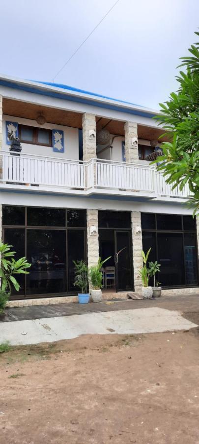 Turtle Island Homestay Санур Экстерьер фото