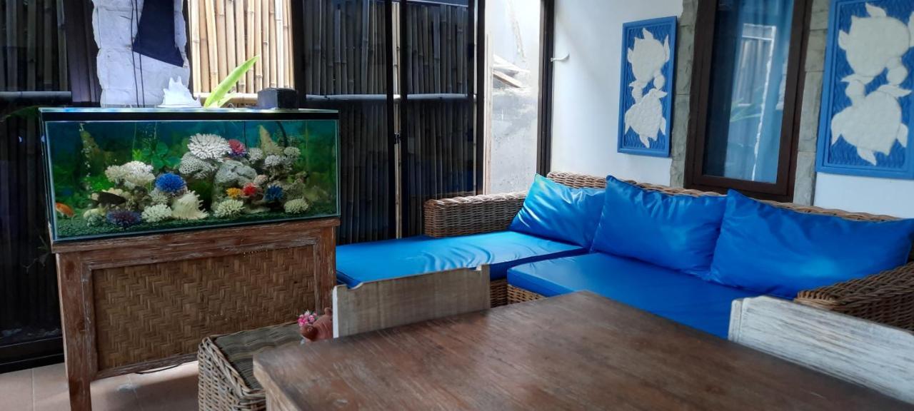 Turtle Island Homestay Санур Экстерьер фото